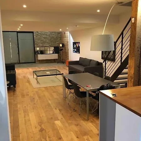 Apartment Flc -notre-dame 5 Min, Luxurious Loft 4 Rooms, 8 Guests- Marseille