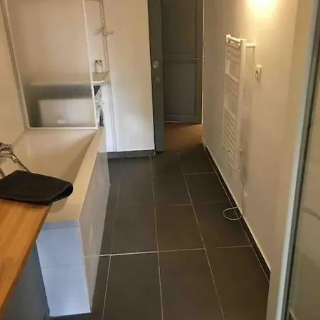 Flc -notre-dame 5 Min, Luxurious Loft 4 Rooms, 8 Guests- Apartment Marseille