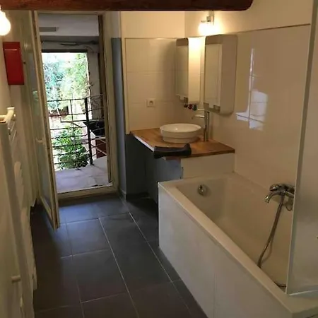 Flc -notre-dame 5 Min, Luxurious Loft 4 Rooms, 8 Guests- Apartment